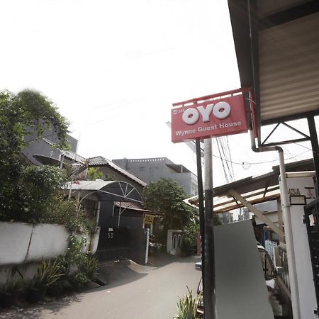 Oyo 345 Wynne Residence Jakarta Exteriör bild