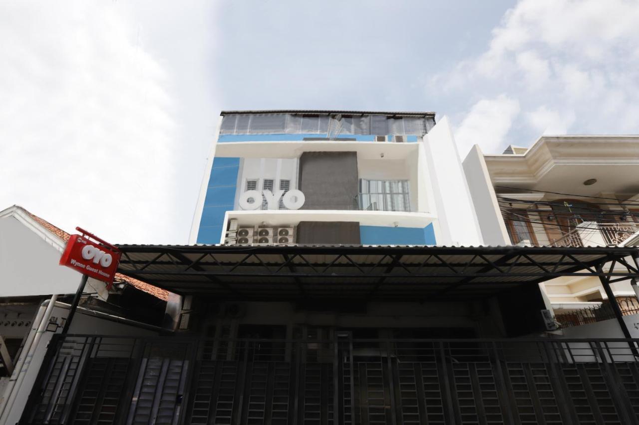 Oyo 345 Wynne Residence Jakarta Exteriör bild